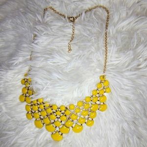 Bib Necklace Yellow & Gold Tone Adjustable